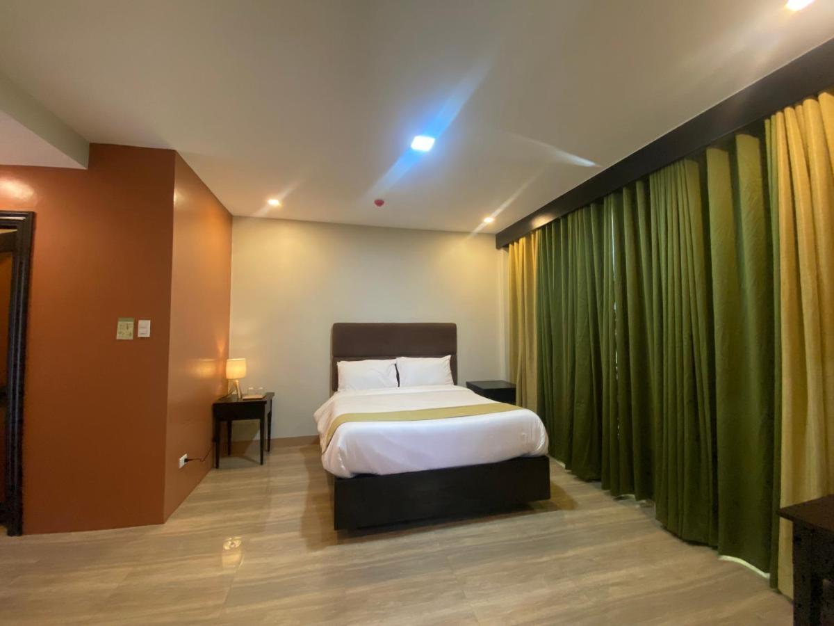 Eight Breeze Hotel Baclayon Exterior photo